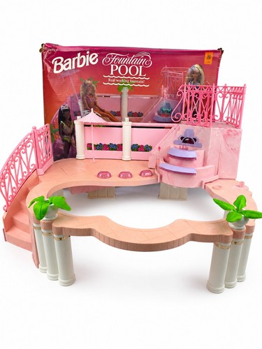 Vintage 1993 barbie - vintage,