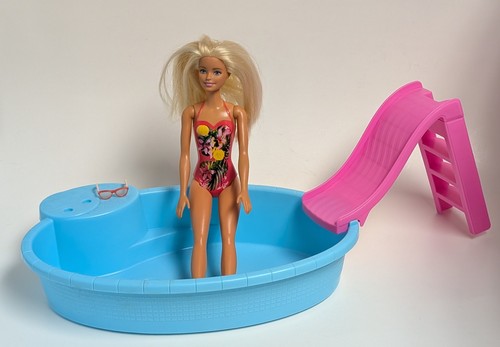 Barbie swimming pool blonde - barbie,