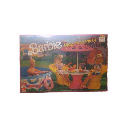 Vintage patio pool - party, 7499